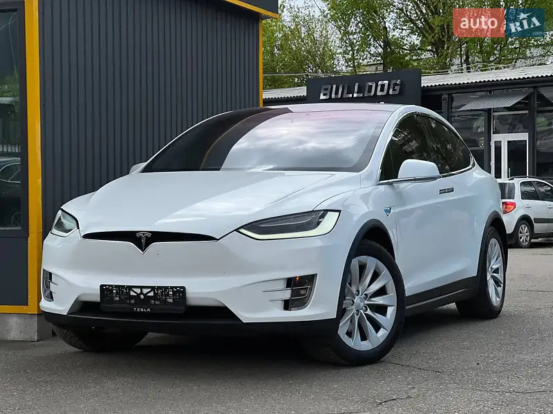 Tesla Model X