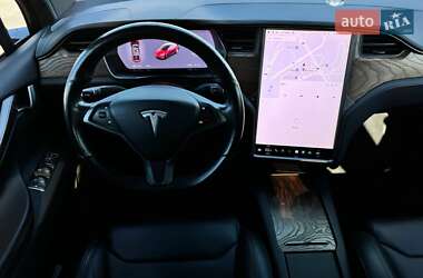 Внедорожник / Кроссовер Tesla Model X 2019 в Киеве