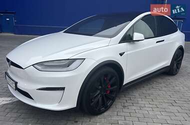 Позашляховик / Кросовер Tesla Model X 2023 в 