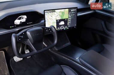 Позашляховик / Кросовер Tesla Model X 2022 в 