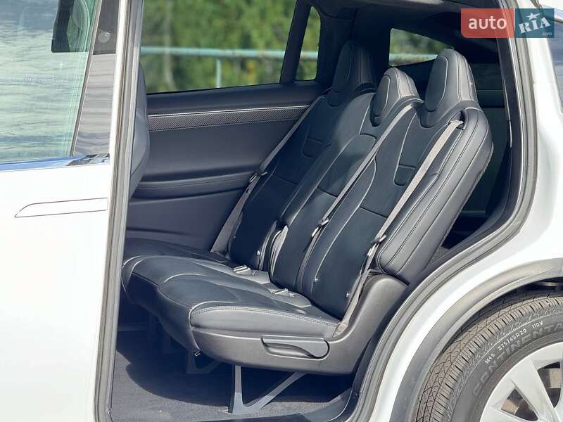 Позашляховик / Кросовер Tesla Model X 2017 в Білій Церкві