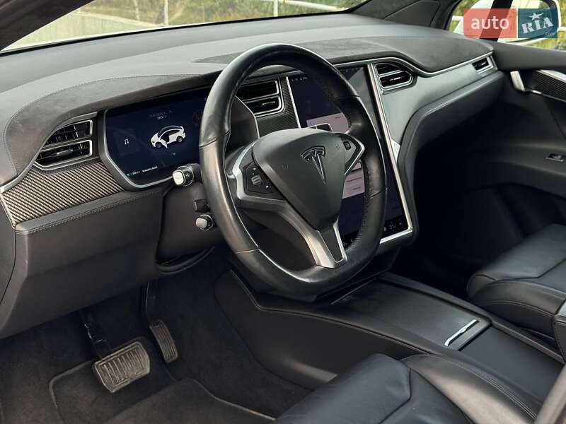 Позашляховик / Кросовер Tesla Model X 2017 в Білій Церкві