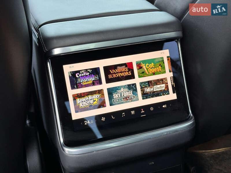 Внедорожник / Кроссовер Tesla Model X 2022 в Киеве