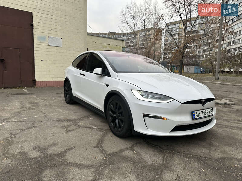 Внедорожник / Кроссовер Tesla Model X 2022 в Киеве