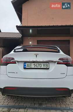 Внедорожник / Кроссовер Tesla Model X 2018 в Кривом Роге