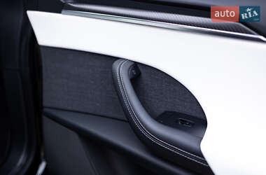 Внедорожник / Кроссовер Tesla Model X 2022 в 