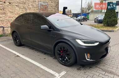 Позашляховик / Кросовер Tesla Model X 2018 в Києві