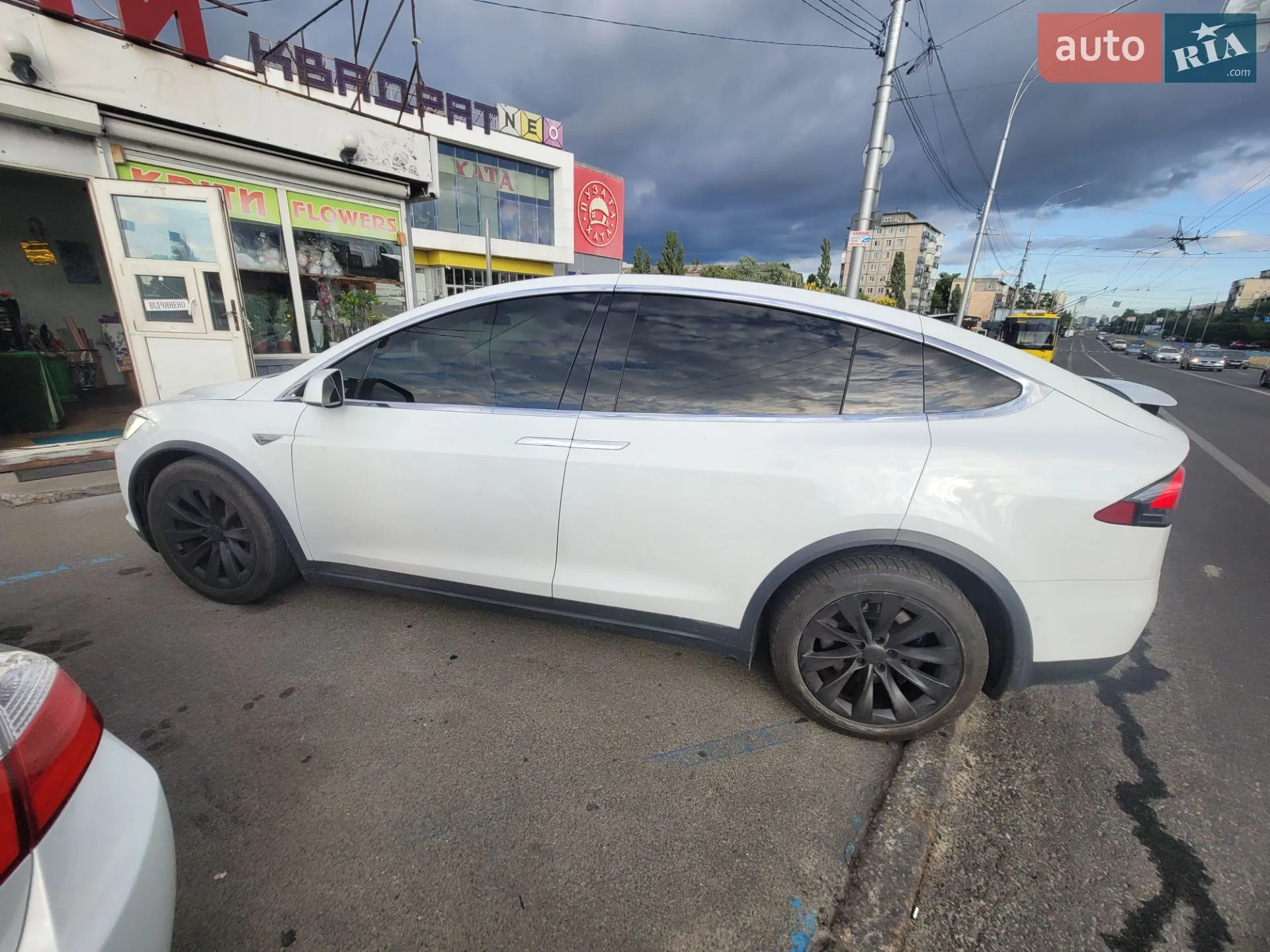 2016 Tesla Model X - мініатюра 8
