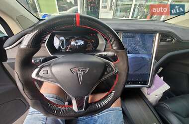Внедорожник / Кроссовер Tesla Model X 2016 в 
