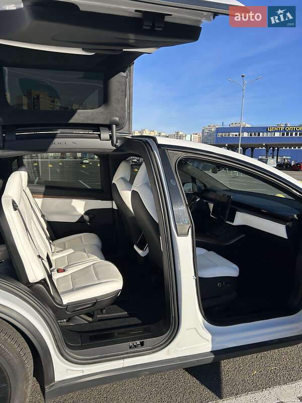 Позашляховик / Кросовер Tesla Model X 2023 в Києві