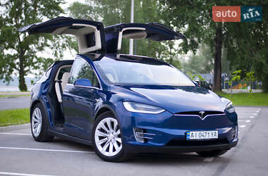 Внедорожник / Кроссовер Tesla Model X 2017 в Буче