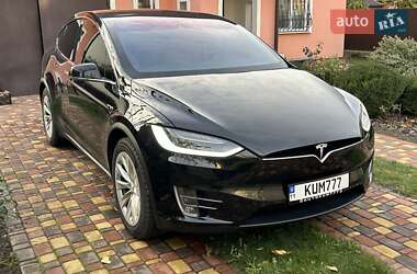 Позашляховик / Кросовер Tesla Model X 2016 в Києві