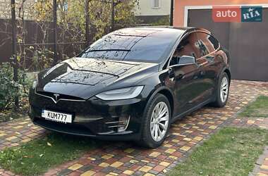 Позашляховик / Кросовер Tesla Model X 2016 в Києві