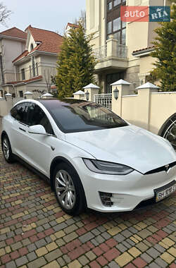 Внедорожник / Кроссовер Tesla Model X 2018 в Одессе