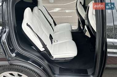 Внедорожник / Кроссовер Tesla Model X 2017 в 