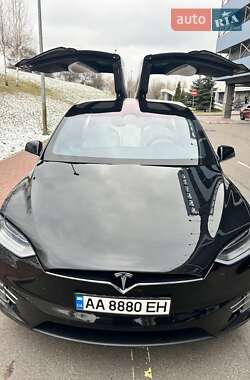 Внедорожник / Кроссовер Tesla Model X 2017 в 