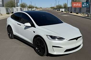 Tesla Model X 2022