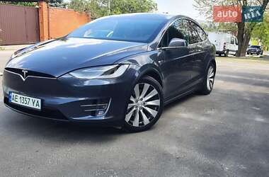 Внедорожник / Кроссовер Tesla Model X 2019 в 