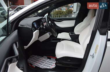 Внедорожник / Кроссовер Tesla Model X 2019 в 