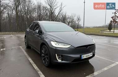 Позашляховик / Кросовер Tesla Model X 2019 в Києві