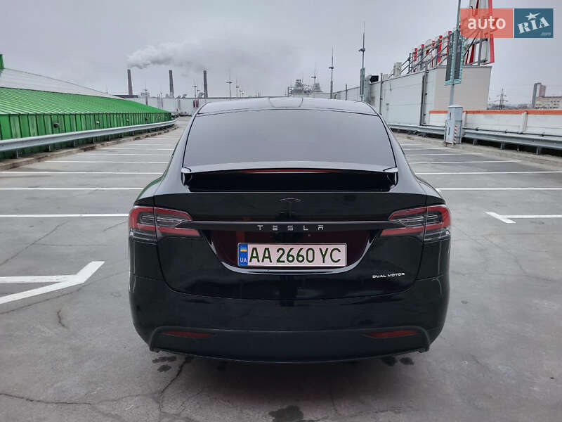 Позашляховик / Кросовер Tesla Model X 2020 в Києві
