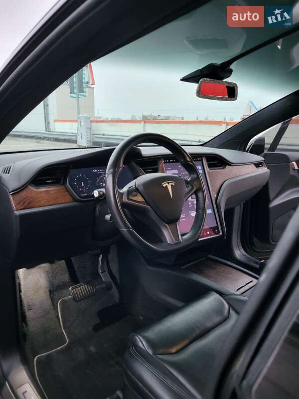 Позашляховик / Кросовер Tesla Model X 2020 в Києві