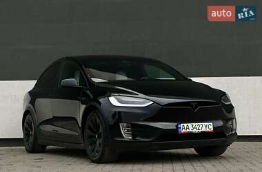 Позашляховик / Кросовер Tesla Model X 2017 в Тернополі