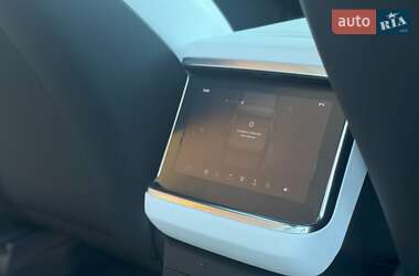 Позашляховик / Кросовер Tesla Model X 2022 в 