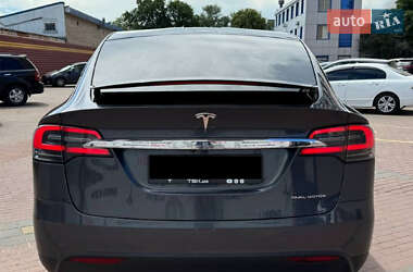Внедорожник / Кроссовер Tesla Model X 2020 в 