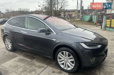 Внедорожник / Кроссовер Tesla Model X 2016 в Киеве