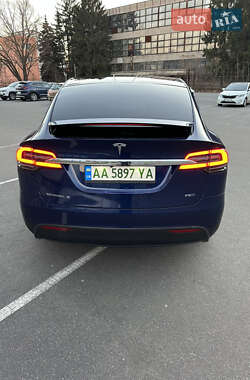 Внедорожник / Кроссовер Tesla Model X 2016 в 