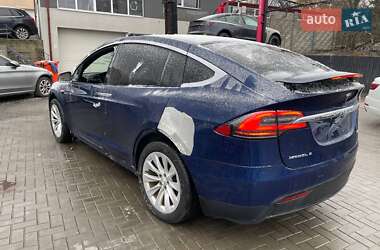 Внедорожник / Кроссовер Tesla Model X 2017 в 