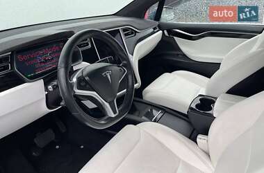 Внедорожник / Кроссовер Tesla Model X 2017 в 