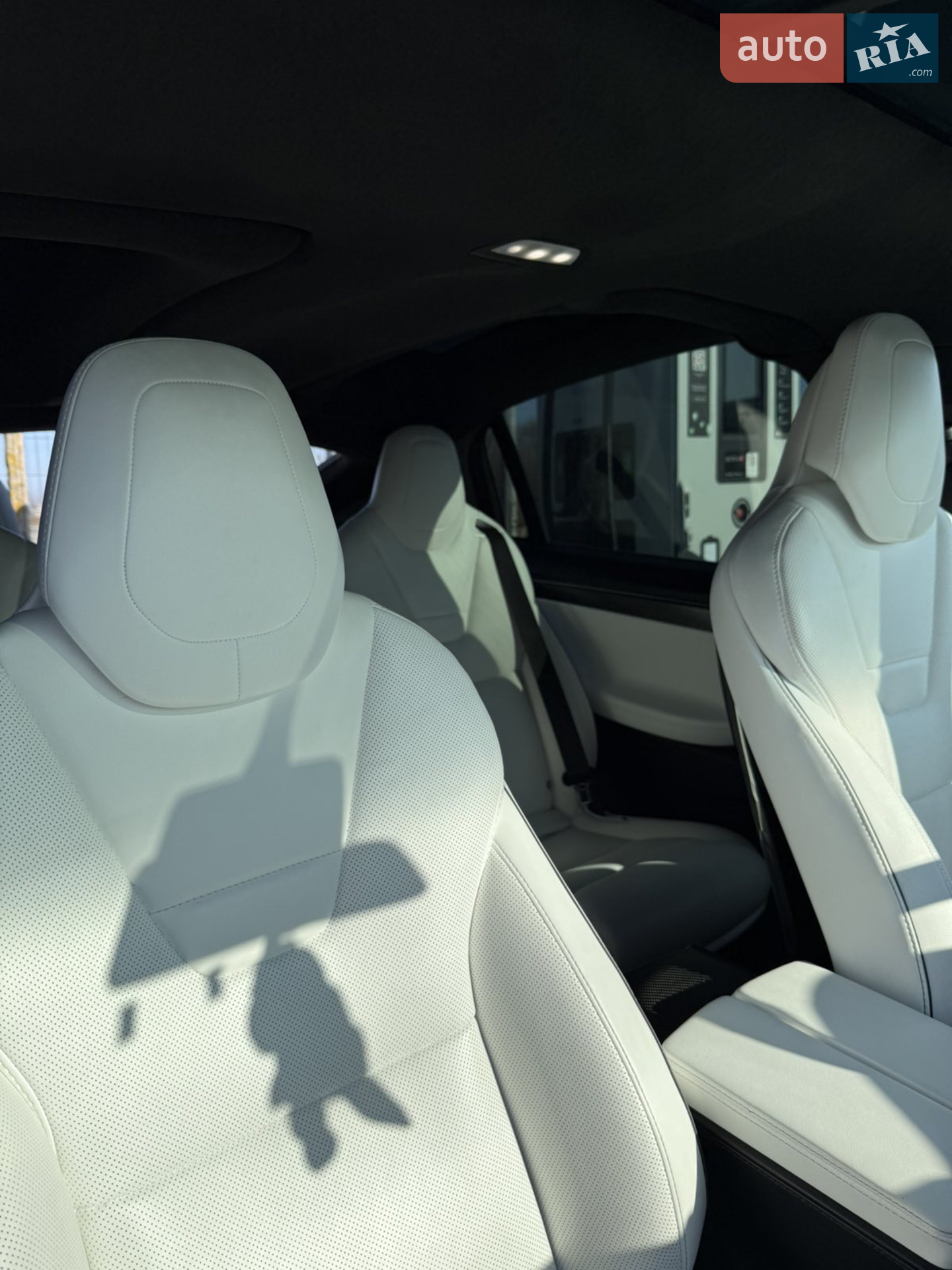 2016 Tesla Model X - мініатюра 13