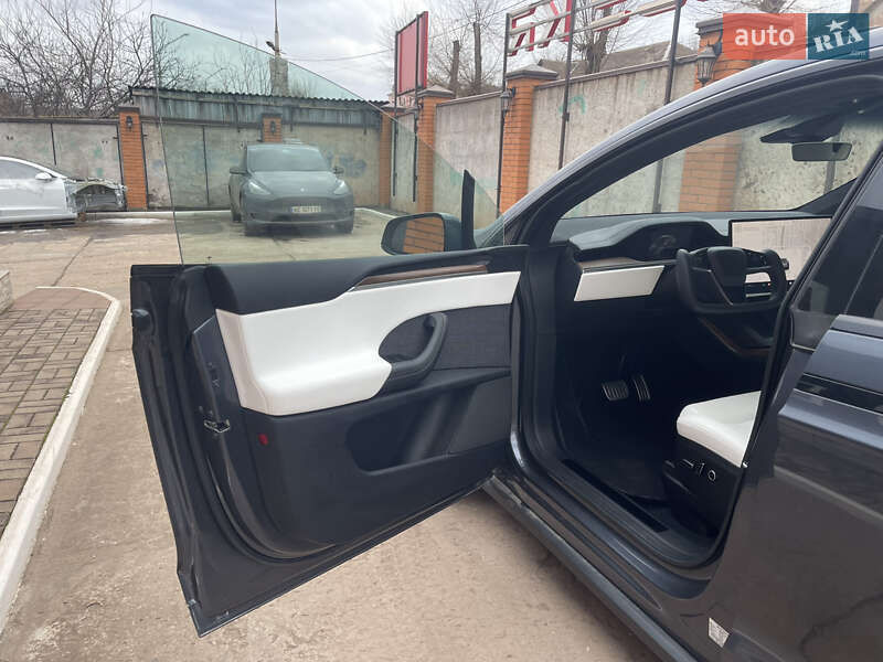 Внедорожник / Кроссовер Tesla Model X 2022 в Кривом Роге