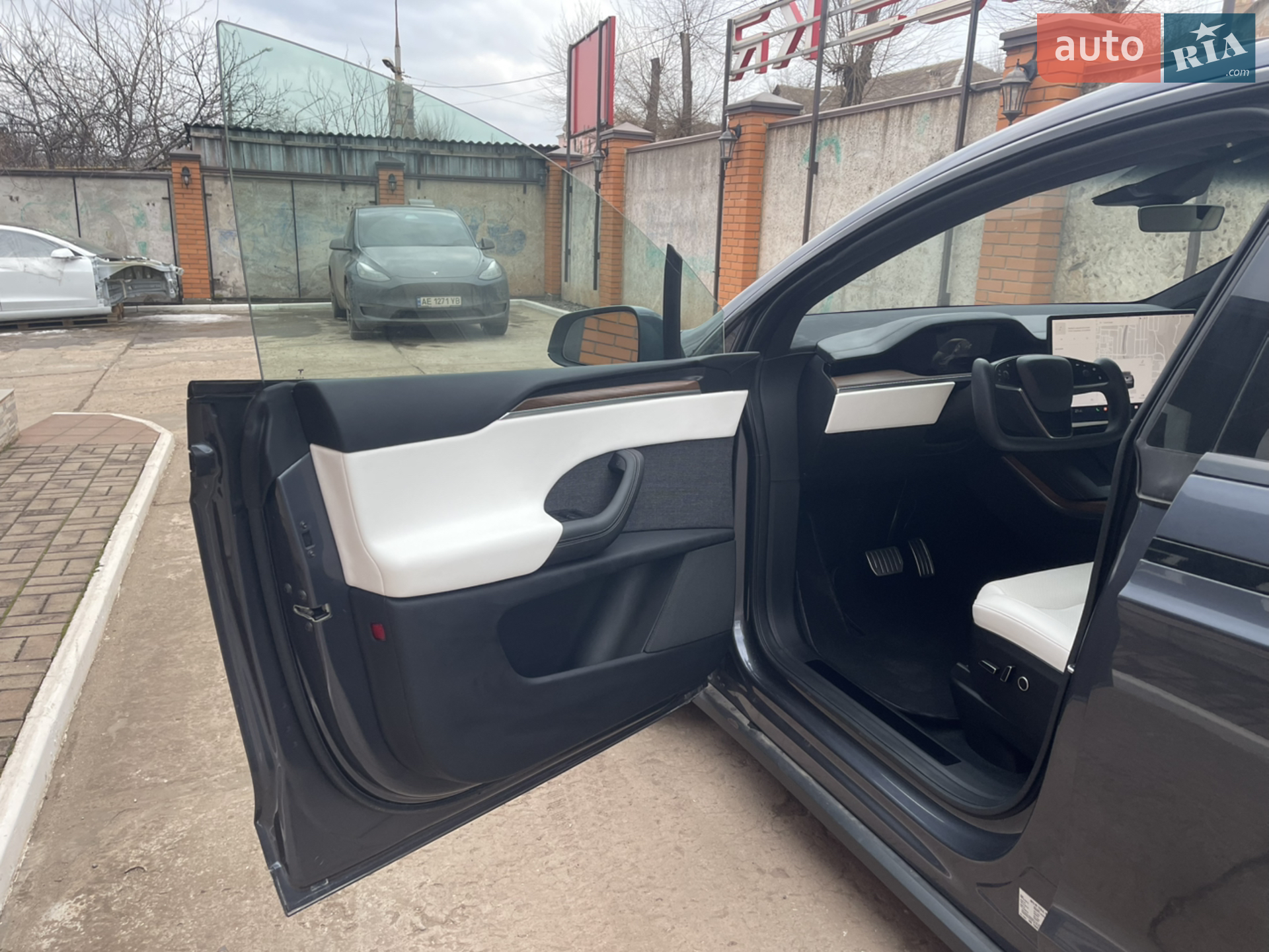 2022 Tesla Model X - мініатюра 9