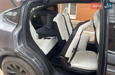 Позашляховик / Кросовер Tesla Model X 2022 в 