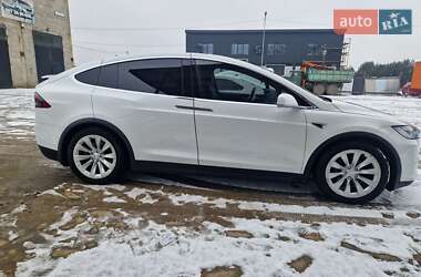 Внедорожник / Кроссовер Tesla Model X 2016 в 