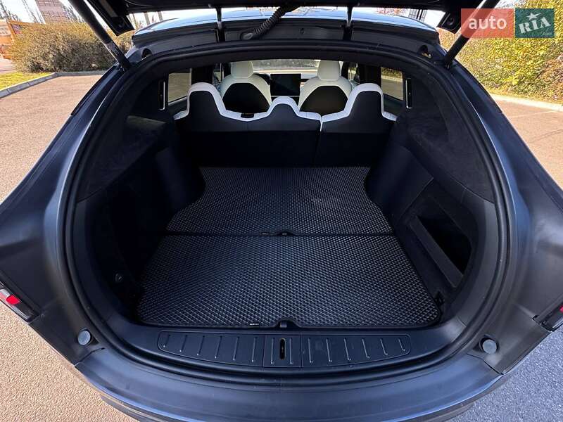 Внедорожник / Кроссовер Tesla Model X 2022 в Кривом Роге фото 26 Внедорожник / Кроссовер Tesla Model X 2022 в Кривом Роге