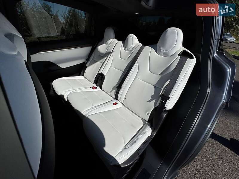 Внедорожник / Кроссовер Tesla Model X 2022 в Кривом Роге фото 33 Внедорожник / Кроссовер Tesla Model X 2022 в Кривом Роге