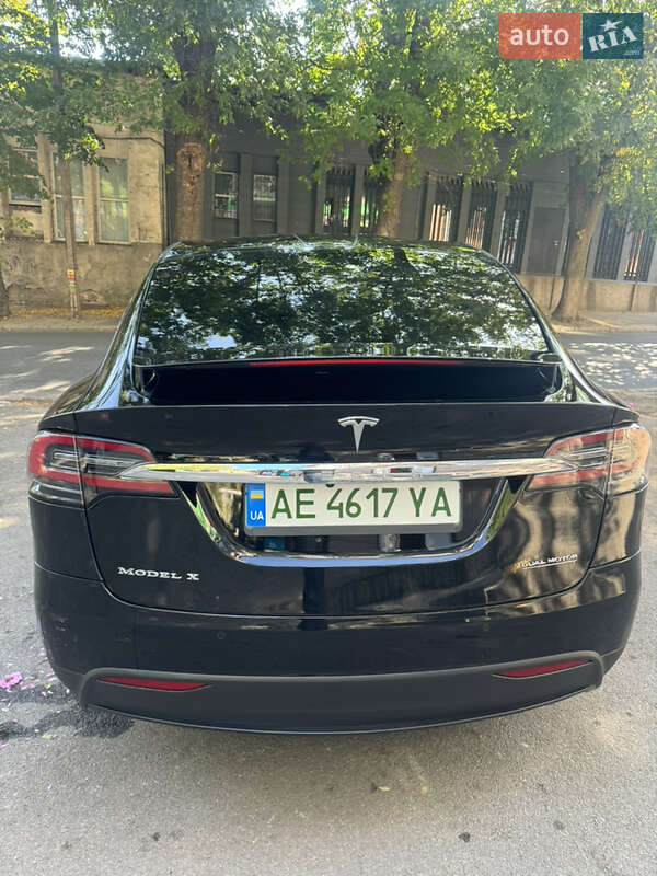 Внедорожник / Кроссовер Tesla Model X 2018 в Днепре