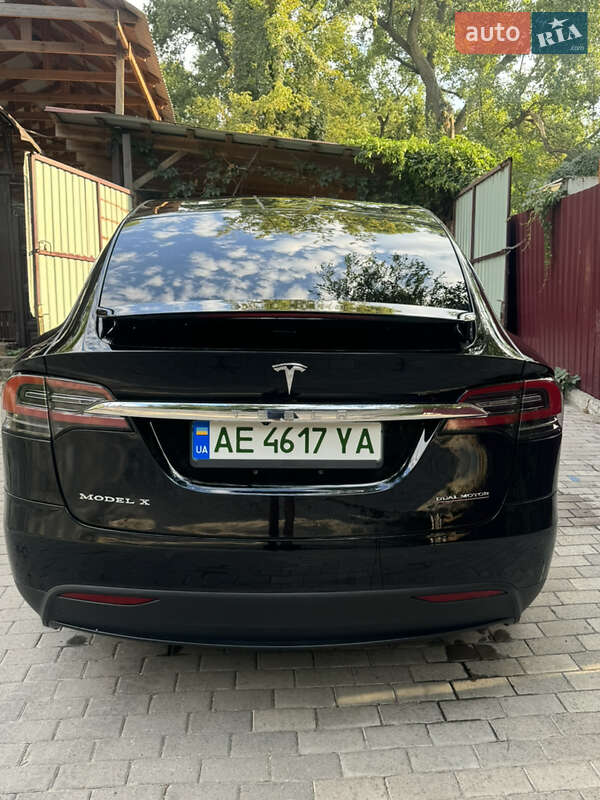 Внедорожник / Кроссовер Tesla Model X 2018 в Днепре