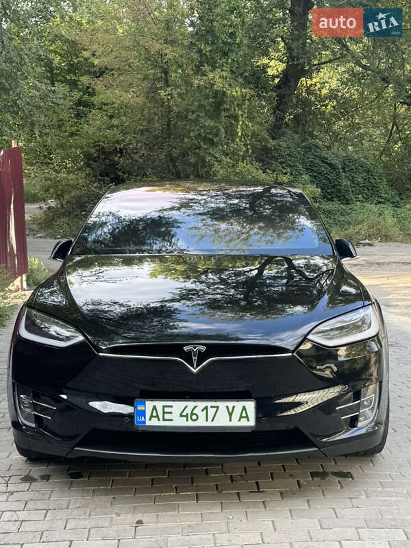 Внедорожник / Кроссовер Tesla Model X 2018 в Днепре