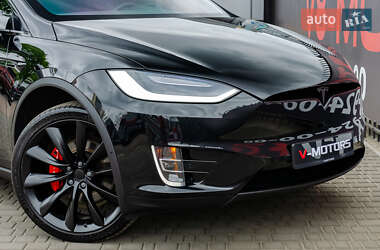 Внедорожник / Кроссовер Tesla Model X 2019 в Киеве