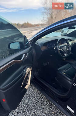 Позашляховик / Кросовер Tesla Model X 2021 в 