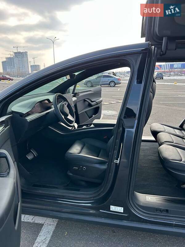 Позашляховик / Кросовер Tesla Model X 2024 в Києві фото 16 Позашляховик / Кросовер Tesla Model X 2024 в Києві