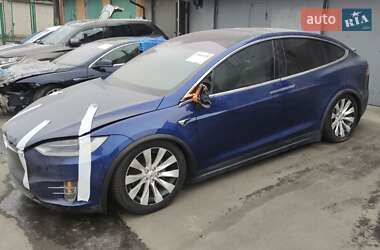 Внедорожник / Кроссовер Tesla Model X 2019 в Киеве