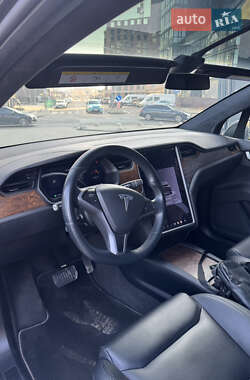 Внедорожник / Кроссовер Tesla Model X 2019 в 
