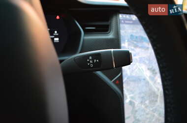 Внедорожник / Кроссовер Tesla Model X 2020 в 