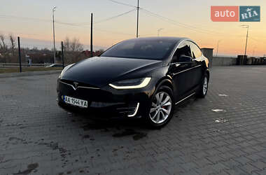 Позашляховик / Кросовер Tesla Model X 2017 в Києві